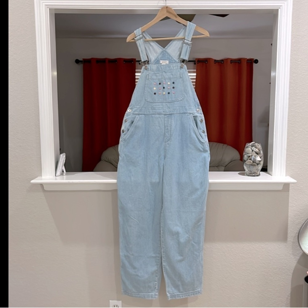 Christopher & Banks Women’s Button Bib Detail Light Wash Denim Bib Overalls S